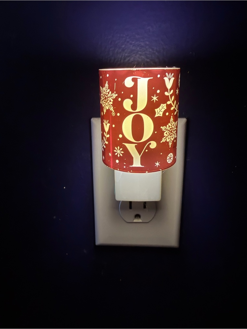 Bath & Body Works Red JOY Plug-In Nightlight Cover with Gold Accents